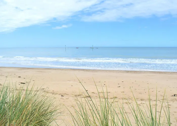 Maison Proche Littoral Holiday home *